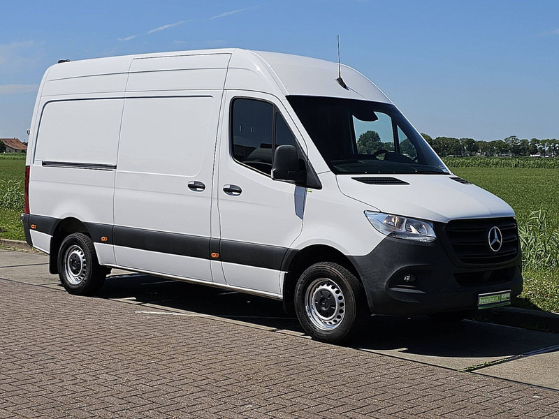 Mercedes-Benz Sprinter 316 L2H2 Navi RWD - Furgón: foto 5 Mercedes-Benz Sprinter 316 L2H2 Navi RWD - Furgón: foto 5