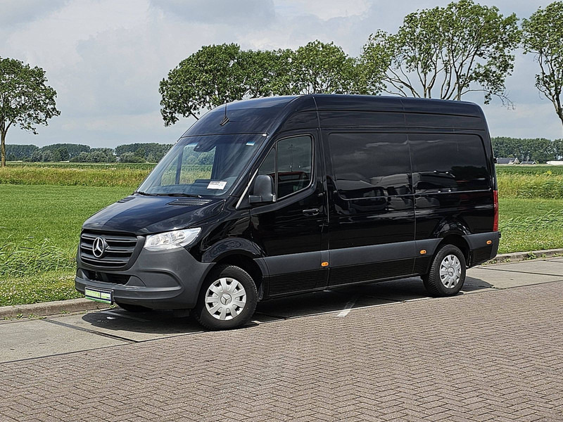 Mercedes-Benz Sprinter 317 L2H2 3.5t-Trekhaak - Furgón: foto 2 Mercedes-Benz Sprinter 317 L2H2 3.5t-Trekhaak - Furgón: foto 2