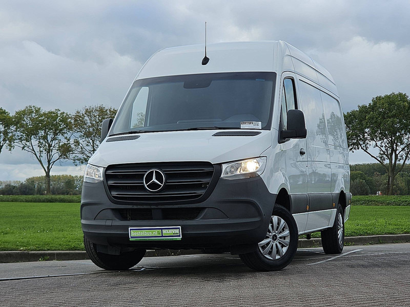 Mercedes-Benz Sprinter 317 L2H2 Mbux Trekhaak ! - Furgón: foto 1 Mercedes-Benz Sprinter 317 L2H2 Mbux Trekhaak ! - Furgón: foto 1