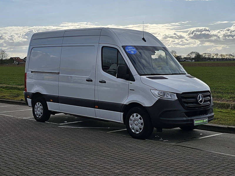 Mercedes-Benz eSprinter E-SRINTER AUT. L2H2 - Furgón, Furgoneta eléctrica: foto 5 Mercedes-Benz eSprinter E-SRINTER AUT. L2H2 - Furgón, Furgoneta eléctrica: foto 5