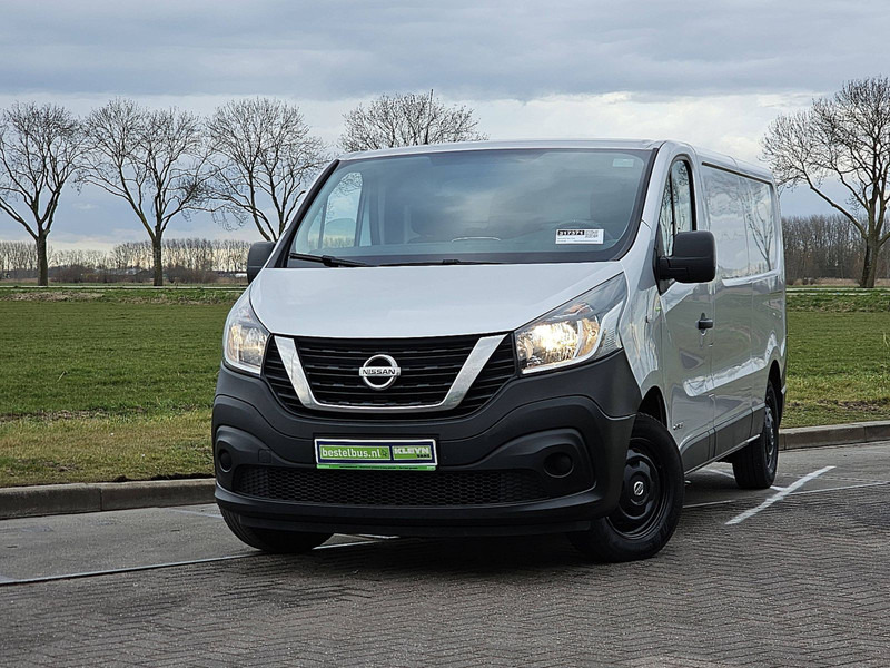 Nissan nv 300 L2H1 Navi Euro6 AC! - Furgoneta pequeña: foto 1 Nissan nv 300 L2H1 Navi Euro6 AC! - Furgoneta pequeña: foto 1