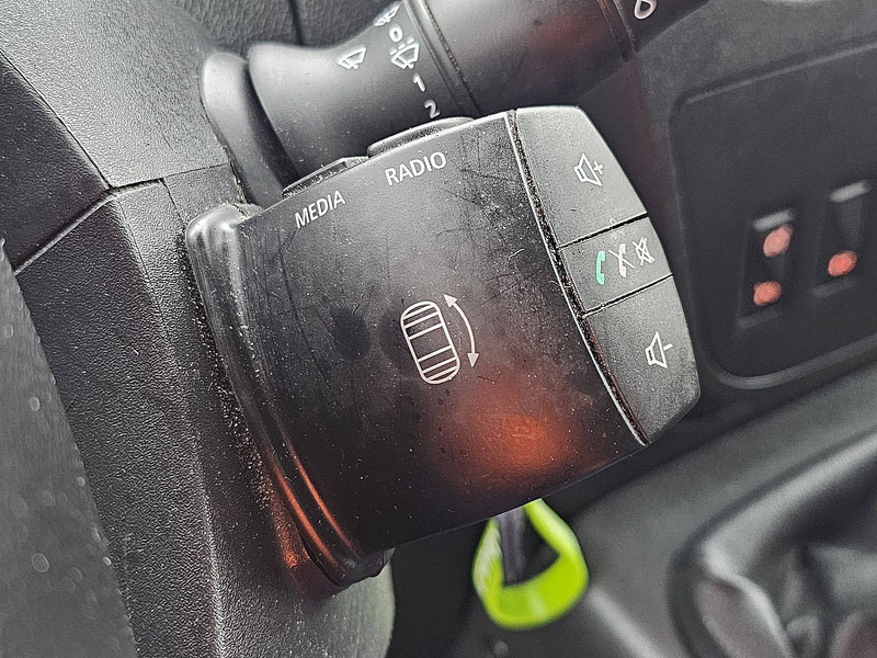 Furgoneta caja cerrada Renault Master T35 ac navi EURO6: foto 11 Furgoneta caja cerrada Renault Master T35 ac navi EURO6: foto 11