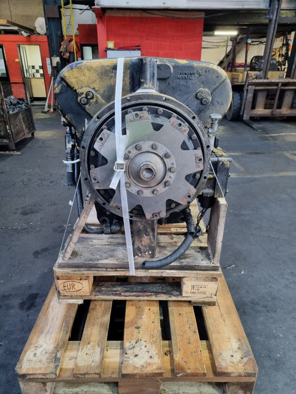 Dana Spicer 13.5HR32412-636 Gearbox - Caja de cambios: foto 3 Dana Spicer 13.5HR32412-636 Gearbox - Caja de cambios: foto 3