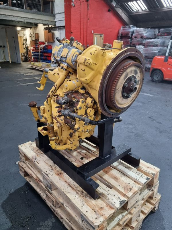 Komatsu 714-16-20002 Gearbox (Plant) - Caja de cambios para Maquinaria de construcción: foto 1 Komatsu 714-16-20002 Gearbox (Plant) - Caja de cambios para Maquinaria de construcción: foto 1