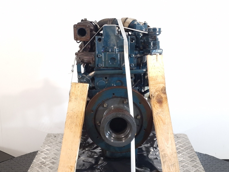 Kubota V2403-T Engine (Plant) - Motor para Maquinaria de construcción: foto 2 Kubota V2403-T Engine (Plant) - Motor para Maquinaria de construcción: foto 2