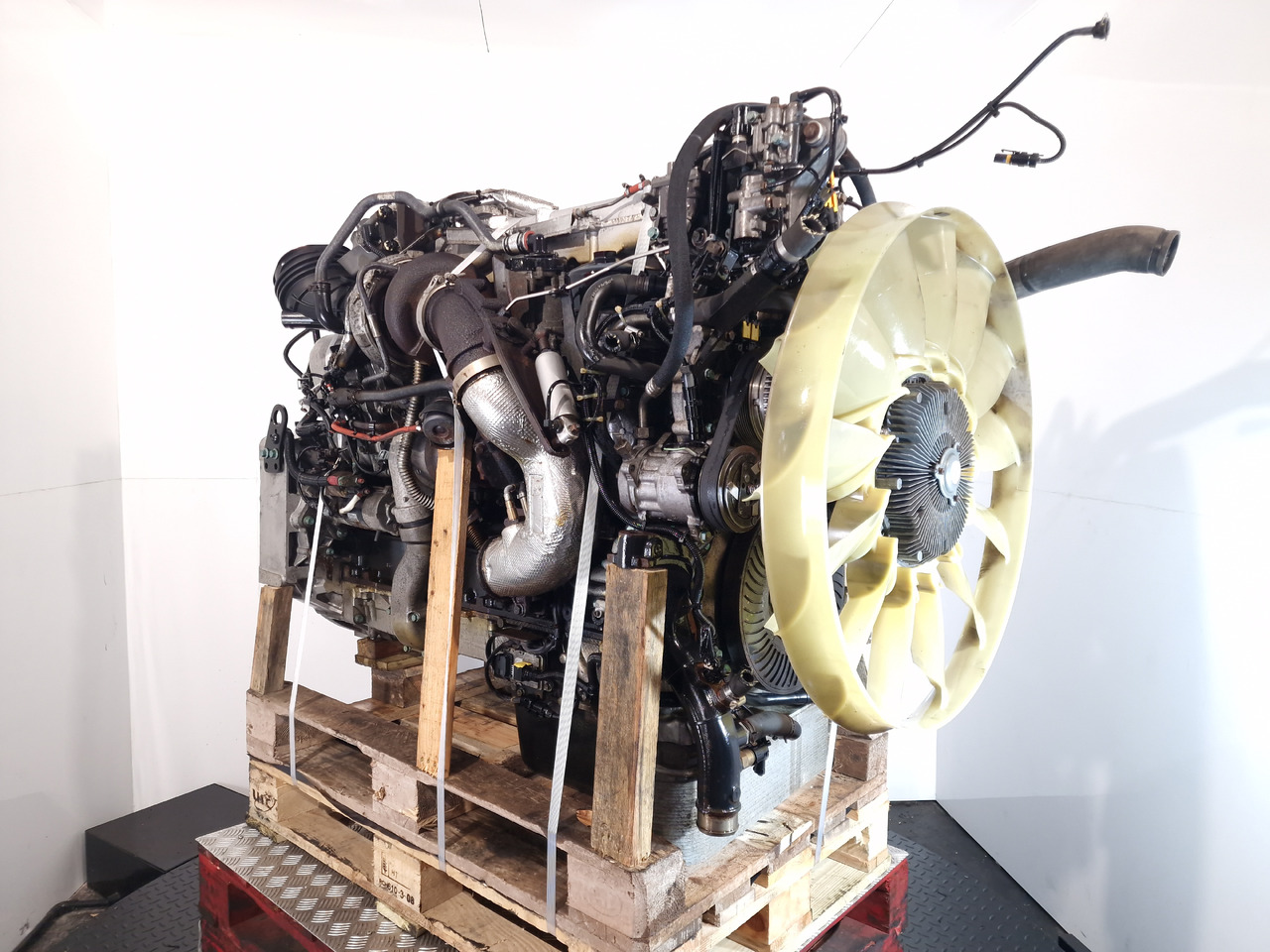 MAN D2676 LF51 Engine (Truck) - Motor para Camión: foto 5 MAN D2676 LF51 Engine (Truck) - Motor para Camión: foto 5