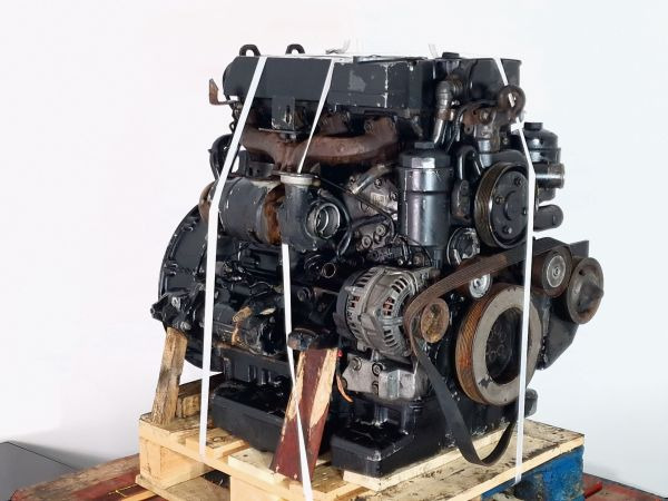 Mercedes Benz OM904LA Non Adblue Bus Spec Engine (Bus) - Motor: foto 4 Mercedes Benz OM904LA Non Adblue Bus Spec Engine (Bus) - Motor: foto 4