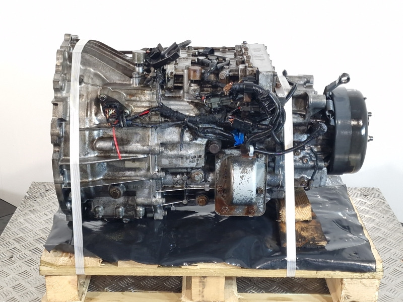 Mitsubishi MO38S6A302 automatic Gearbox - Caja de cambios: foto 3 Mitsubishi MO38S6A302 automatic Gearbox - Caja de cambios: foto 3