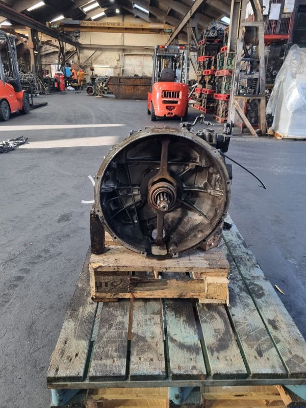 ZF 6S1000TO Gearbox - Caja de cambios: foto 3 ZF 6S1000TO Gearbox - Caja de cambios: foto 3