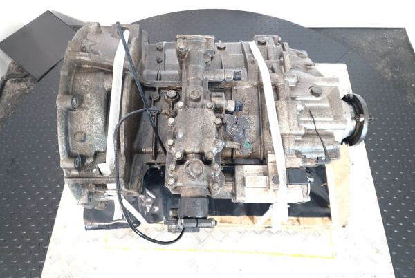 Caja de cambios ZF 6S800TO Iveco Spec Gearbox: foto 11