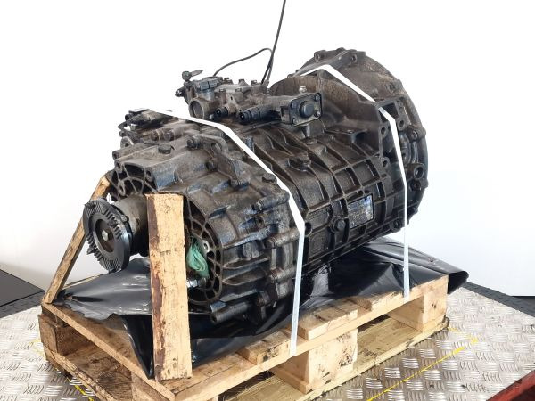 Caja de cambios ZF 6S800TO Iveco Spec Gearbox: foto 6
