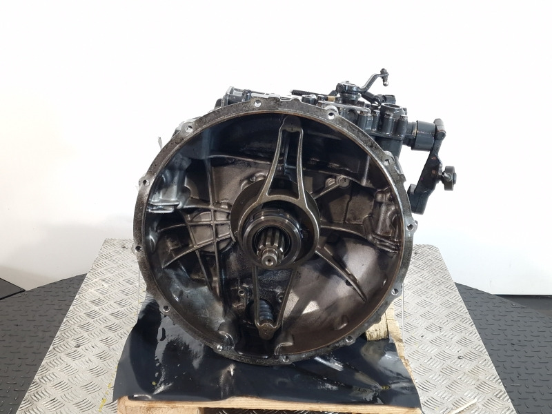 ZF Astronic Lite 6S800TO DAF Spec Gearbox - Caja de cambios: foto 2 ZF Astronic Lite 6S800TO DAF Spec Gearbox - Caja de cambios: foto 2