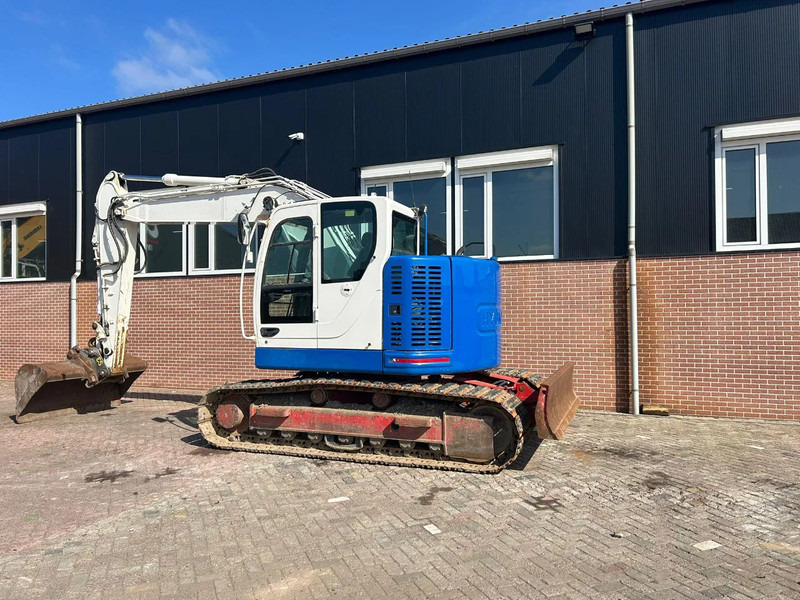 Hyundai ROBEX145LCR-9A - Excavadora de cadenas: foto 3 Hyundai ROBEX145LCR-9A - Excavadora de cadenas: foto 3