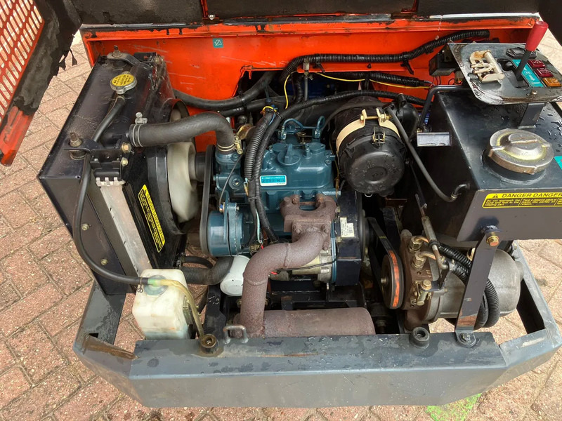 Kubota KC100H - Dúmper: foto 5 Kubota KC100H - Dúmper: foto 5