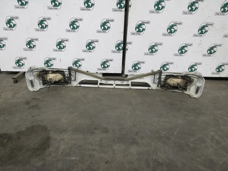 DAF 1876631 DAF CF 450 BUMPER MODEL 2021 EURO 6 NIEUWE EN GEBRUIKT - Parachoques para Camión: foto 3 DAF 1876631 DAF CF 450 BUMPER MODEL 2021 EURO 6 NIEUWE EN GEBRUIKT - Parachoques para Camión: foto 3