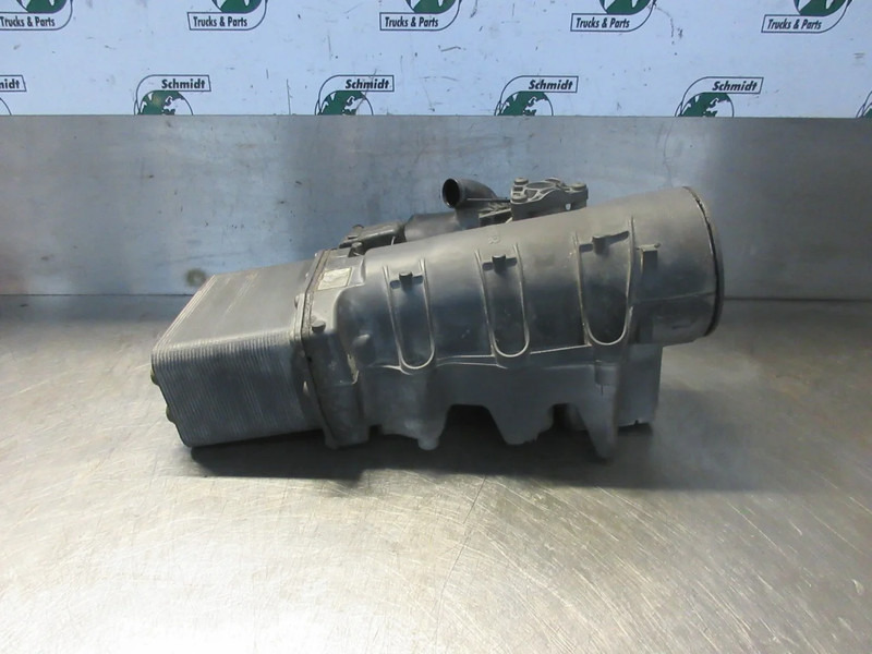 DAF XF450 2296261 OLIEMODULE EURO 6 - Enfriador de aceite para Camión: foto 2 DAF XF450 2296261 OLIEMODULE EURO 6 - Enfriador de aceite para Camión: foto 2