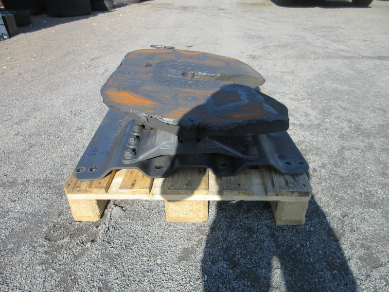 Iveco 41284479 G50-X D152,3 U 20,0 SK-S36.20 MODEL 2023 41284479 G50-X D152,3 U 20,0 SK-S36.20 MODEL 2023 - Quinta rueda para Camión: foto 2 Iveco 41284479 G50-X D152,3 U 20,0 SK-S36.20 MODEL 2023 41284479 G50-X D152,3 U 20,0 SK-S36.20 MODEL 2023 - Quinta rueda para Camión: foto 2