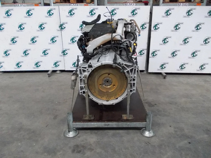 MAN 51.01100-6410/51.01100-6737 D2676LF46 MAN 18.440 EURO 6 - Motor para Camión: foto 4 MAN 51.01100-6410/51.01100-6737 D2676LF46 MAN 18.440 EURO 6 - Motor para Camión: foto 4