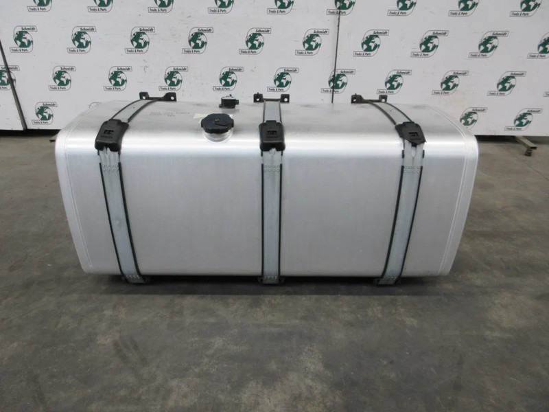 MAN 81.12201-5899// 81.12201-5876 DIESELTANK 710 LITER MAN MODEL 2021 - Depósito de combustible para Camión: foto 5 MAN 81.12201-5899// 81.12201-5876 DIESELTANK 710 LITER MAN MODEL 2021 - Depósito de combustible para Camión: foto 5