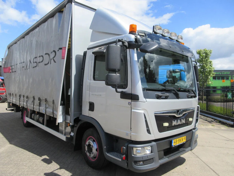 MAN TGL 12.220 TGL EURO 6 - Camión lona: foto 3 MAN TGL 12.220 TGL EURO 6 - Camión lona: foto 3