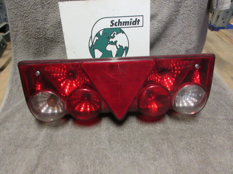 Schmitz Cargobull ACHTERLAMPEN RECHT EN LINKS SCHITZ OPLEGGER MODEL 2020 - Luz trasera para Camión: foto 2 Schmitz Cargobull ACHTERLAMPEN RECHT EN LINKS SCHITZ OPLEGGER MODEL 2020 - Luz trasera para Camión: foto 2