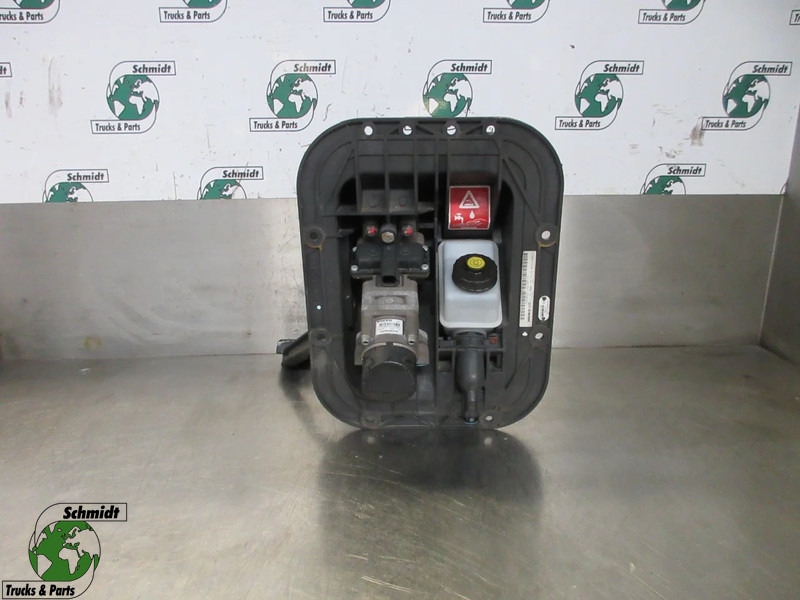 Volvo 21761966// 82545137 PEDAAL SYSTEEM VOLVO FL 210 EURO 6 - Cabina e interior para Camión: foto 1 Volvo 21761966// 82545137 PEDAAL SYSTEEM VOLVO FL 210 EURO 6 - Cabina e interior para Camión: foto 1