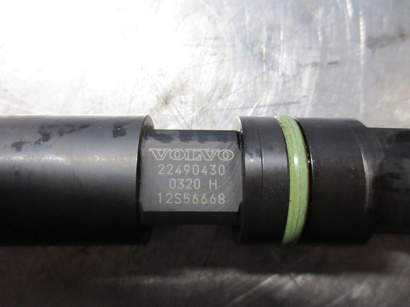 Volvo 22490430 INJECTOR VOLVO FL 210 EURO 6 - Filtro de combustible para Camión: foto 3 Volvo 22490430 INJECTOR VOLVO FL 210 EURO 6 - Filtro de combustible para Camión: foto 3