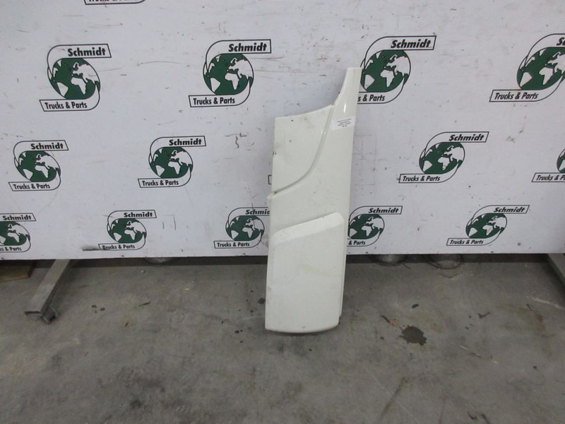 Volvo 82523535/82523674//82523533/82523539 HOEKFENDERS FL 210 EURO 6 - Cabina e interior para Camión: foto 2 Volvo 82523535/82523674//82523533/82523539 HOEKFENDERS FL 210 EURO 6 - Cabina e interior para Camión: foto 2