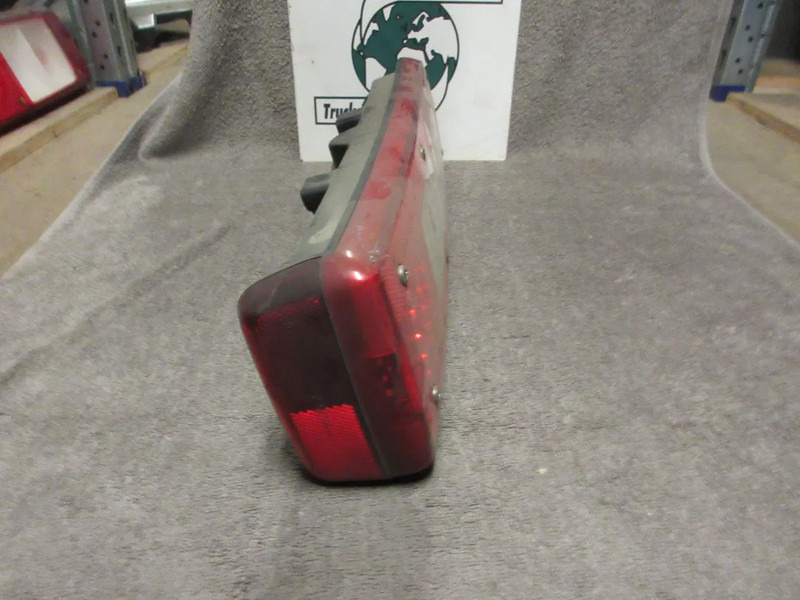 Luz trasera para Camión Volvo 84195505 ACHTERLAMP VOLVO FH500 LINKS EURO 6 MODEL 2020: foto 6