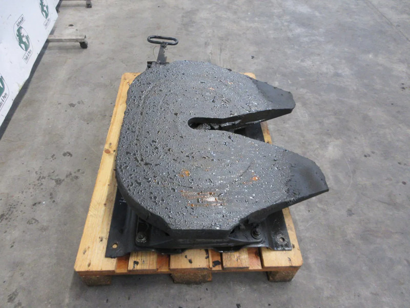 Jost G50-X 37C D 152 U 20 G50-X 37C D 152 U 20 MAN 18.460 EURO 6 MODEL 2020 - Quinta rueda para Camión: foto 2 Jost G50-X 37C D 152 U 20 G50-X 37C D 152 U 20 MAN 18.460 EURO 6 MODEL 2020 - Quinta rueda para Camión: foto 2