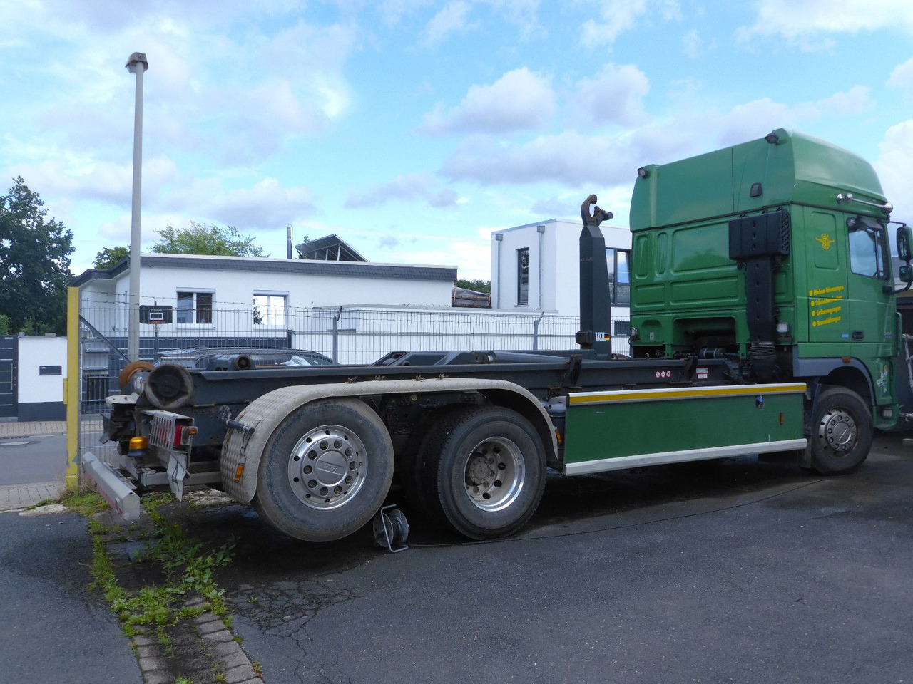 DAF XF 510 aus Werkverkehr 6 x 2 510PS Top-Zustan - Camión multibasculante: foto 3 DAF XF 510 aus Werkverkehr 6 x 2 510PS Top-Zustan - Camión multibasculante: foto 3