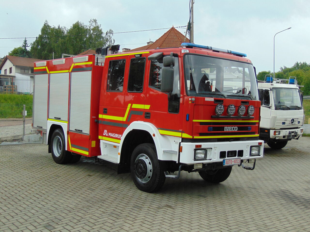 IVECO EuroFire 140E24 4x4 MAGIRUS - Camión de bomberos: foto 2 IVECO EuroFire 140E24 4x4 MAGIRUS - Camión de bomberos: foto 2