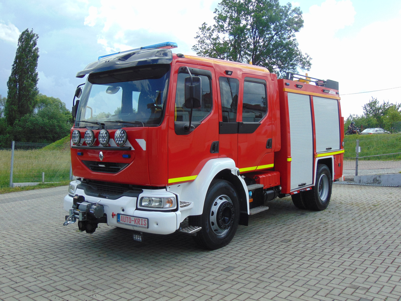 RENAULT Midlum 270dCi SIDES - Camión de bomberos: foto 1 RENAULT Midlum 270dCi SIDES - Camión de bomberos: foto 1