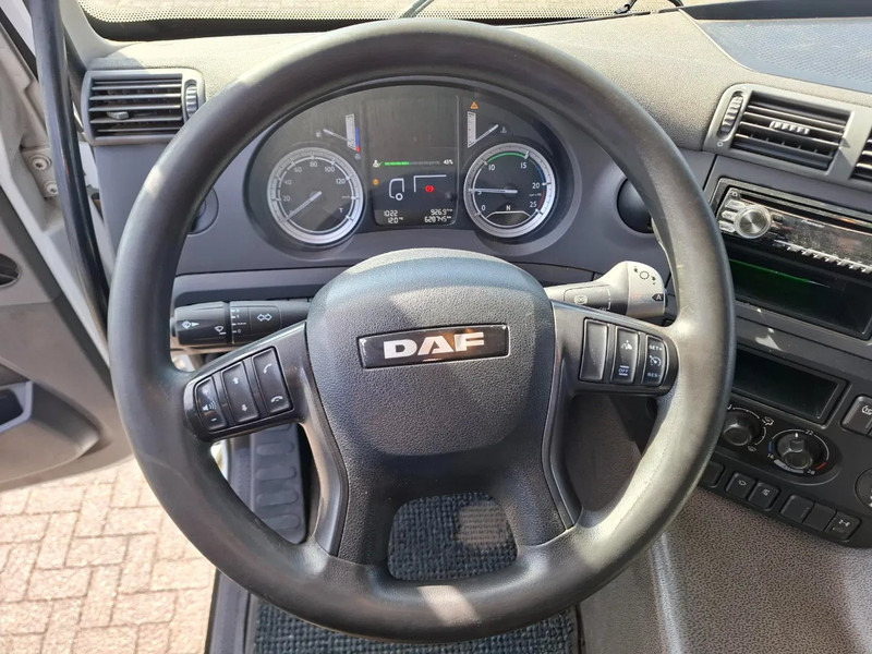 Cabeza tractora DAF CF 400 / NL TRUCK / TUV:12-10-2025 / ONLY:628745 KM / ACC / LWDS / AIRCO / SIDESKIRTS / AUTOMATIC / EURO-6 / 2016: foto 12