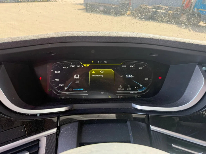 Cabeza tractora DAF XF450 FT / ENGINE RUNNING / ONLY:132521 KM / HYDRAULICS / DIGITAL DASH / DEB / HIGH CAB / AUTOMATIC / EURO-6 / 2024: foto 17 Cabeza tractora DAF XF450 FT / ENGINE RUNNING / ONLY:132521 KM / HYDRAULICS / DIGITAL DASH / DEB / HIGH CAB / AUTOMATIC / EURO-6 / 2024: foto 17