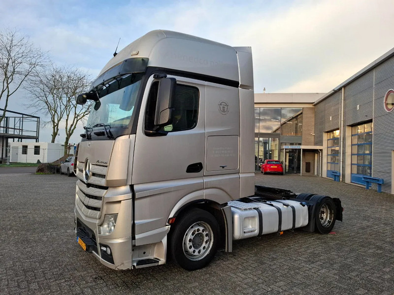 Mercedes-Benz Actros 1842 / NL TRUCK / MEGA / TUV:12-02-2026 / GIGASPACE / ONLY:526303 KM / SMART TACHO / AUTOMATIC / EURO-6 / 2012 - Cabeza tractora: foto 1 Mercedes-Benz Actros 1842 / NL TRUCK / MEGA / TUV:12-02-2026 / GIGASPACE / ONLY:526303 KM / SMART TACHO / AUTOMATIC / EURO-6 / 2012 - Cabeza tractora: foto 1