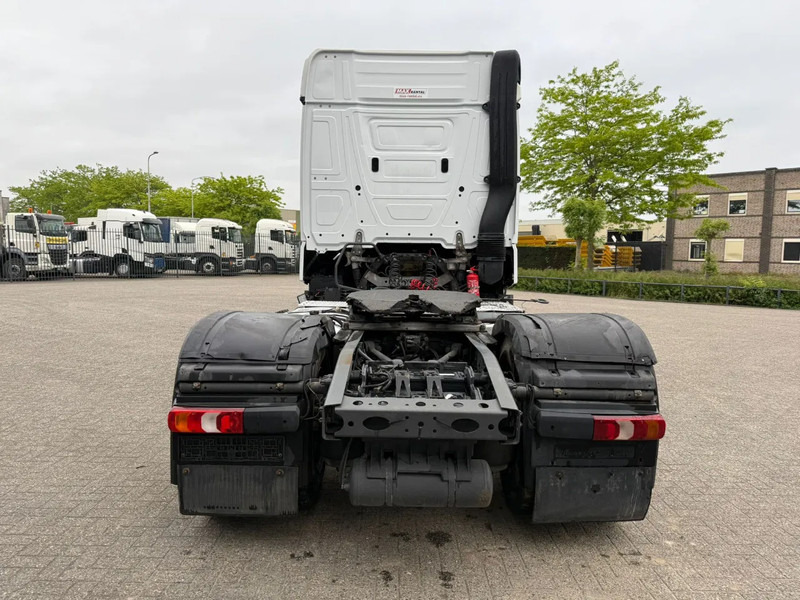 Mercedes-Benz Actros 1945 / HYDRAULICS / LWDS / AIRCO / SMART TACHO / 2XBED / FRIDGE / AUTOMATIC / EURO-6 / 2019 - Cabeza tractora: foto 4 Mercedes-Benz Actros 1945 / HYDRAULICS / LWDS / AIRCO / SMART TACHO / 2XBED / FRIDGE / AUTOMATIC / EURO-6 / 2019 - Cabeza tractora: foto 4