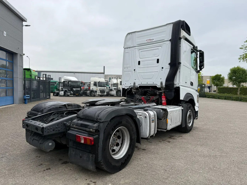 Mercedes-Benz Actros 1945 / HYDRAULICS / LWDS / AIRCO / SMART TACHO / 2XBED / FRIDGE / AUTOMATIC / EURO-6 / 2019 - Cabeza tractora: foto 5 Mercedes-Benz Actros 1945 / HYDRAULICS / LWDS / AIRCO / SMART TACHO / 2XBED / FRIDGE / AUTOMATIC / EURO-6 / 2019 - Cabeza tractora: foto 5