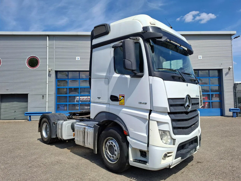 Mercedes-Benz Actros 1945 / HYDRAULICS / LWDS / SMART TACHO / 2XBED / FRIDGE / AUTOMATIC / EURO-6 / 2019 - Cabeza tractora: foto 2 Mercedes-Benz Actros 1945 / HYDRAULICS / LWDS / SMART TACHO / 2XBED / FRIDGE / AUTOMATIC / EURO-6 / 2019 - Cabeza tractora: foto 2