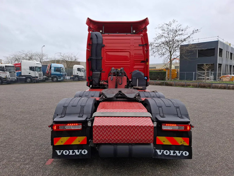 Volvo FM-460 / 738300 KM / ACC / LWDS / AIRCO / LIFT AXLE / FRIDGE / AUTOMATIC / EURO-6 / 2019 - Cabeza tractora: foto 4 Volvo FM-460 / 738300 KM / ACC / LWDS / AIRCO / LIFT AXLE / FRIDGE / AUTOMATIC / EURO-6 / 2019 - Cabeza tractora: foto 4