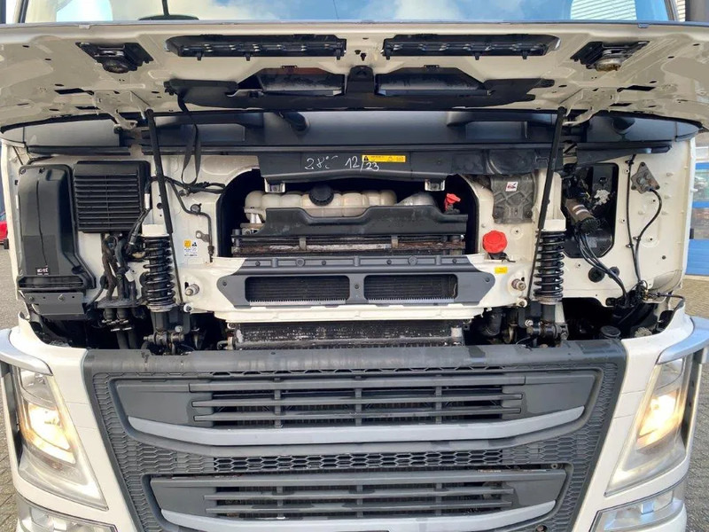 Cabeza tractora Volvo FM11-370 / GERMAN TRUCK / KB CHASSIS / VEB / ACC / LWDS / DOUBLE TANK / ONLY:763562 KM / AIRCO / AUTOMATIC / EURO-6 / 2018: foto 7