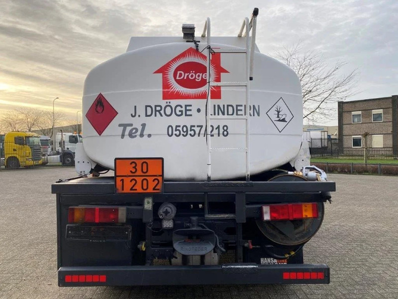 DAF 65CF-240 / FULL STEEL / POMP / 3 COMPARTIMENTS / 8350 LITER / ONLY:25969 KM / EURO-2 / MANUAL / GOOD CONDITION - Camión cisterna: foto 4 DAF 65CF-240 / FULL STEEL / POMP / 3 COMPARTIMENTS / 8350 LITER / ONLY:25969 KM / EURO-2 / MANUAL / GOOD CONDITION - Camión cisterna: foto 4