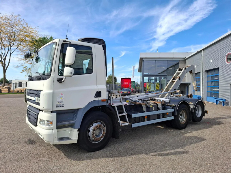 DAF CF85-410 / 6X2 / DEB / DALBY HOOK 15TON / AIRCO / ONLY:744381 KM / MANUAL / EURO-5 / 2012 - Camión multibasculante: foto 2 DAF CF85-410 / 6X2 / DEB / DALBY HOOK 15TON / AIRCO / ONLY:744381 KM / MANUAL / EURO-5 / 2012 - Camión multibasculante: foto 2