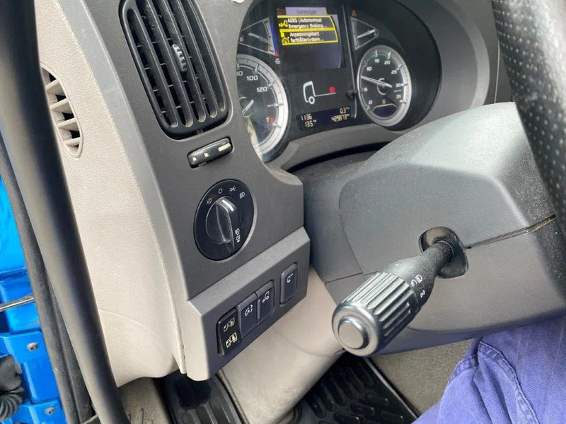 Camión chasis DAF LF290 / ONLY:429873KM / LWDS / GOOD TYRES / AUTOMATIC / EURO-6 / 2018: foto 11