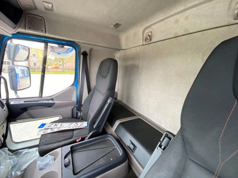 Camión chasis DAF LF290 / ONLY:429873KM / LWDS / GOOD TYRES / AUTOMATIC / EURO-6 / 2018: foto 18