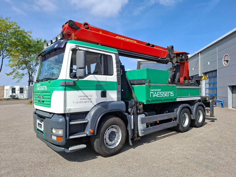 MAN TGA 33.410 / 6X4 / PALFINGER PK4000 1EL ROOFER CRANE / 25M / REMOTE / 2X BIG AXLE / 490677 KM / MANUAL / EURO-3 / 2005 - Camión grúa: foto 3 MAN TGA 33.410 / 6X4 / PALFINGER PK4000 1EL ROOFER CRANE / 25M / REMOTE / 2X BIG AXLE / 490677 KM / MANUAL / EURO-3 / 2005 - Camión grúa: foto 3