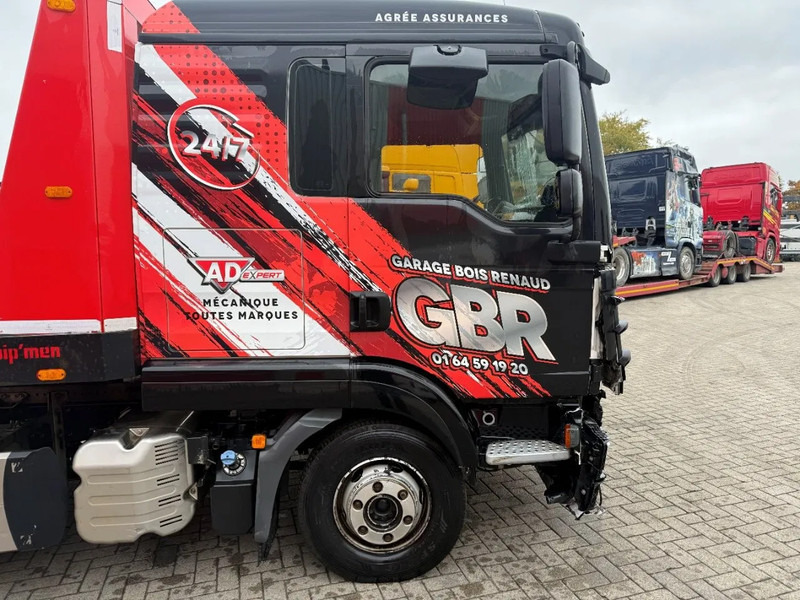 Leasing de MAN TGL 12.250 / ENGINE RUNNING / ONLY:276364 KM / TOW-TRUCK / CLEPEL / WINCH / REMOTE / 6PERSONS / AUTOMATIC / EURO-6 / 2018 MAN TGL 12.250 / ENGINE RUNNING / ONLY:276364 KM / TOW-TRUCK / CLEPEL / WINCH / REMOTE / 6PERSONS / AUTOMATIC / EURO-6 / 2018: foto 14