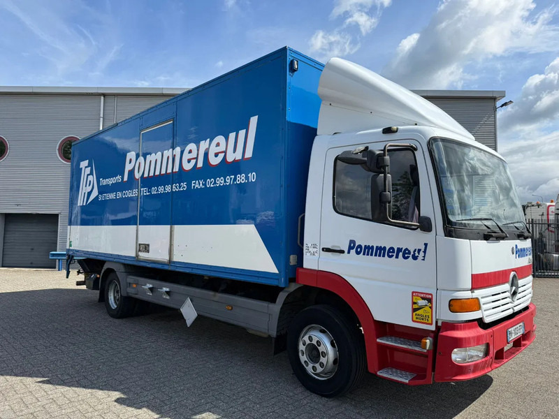 Mercedes-Benz Atego 1217 / ONLY:634742 KM / PLATFORM 1500 KG / OLD TACHO / GOOD CONDITION / MANUAL / 2000 - Camión caja cerrada: foto 2 Mercedes-Benz Atego 1217 / ONLY:634742 KM / PLATFORM 1500 KG / OLD TACHO / GOOD CONDITION / MANUAL / 2000 - Camión caja cerrada: foto 2