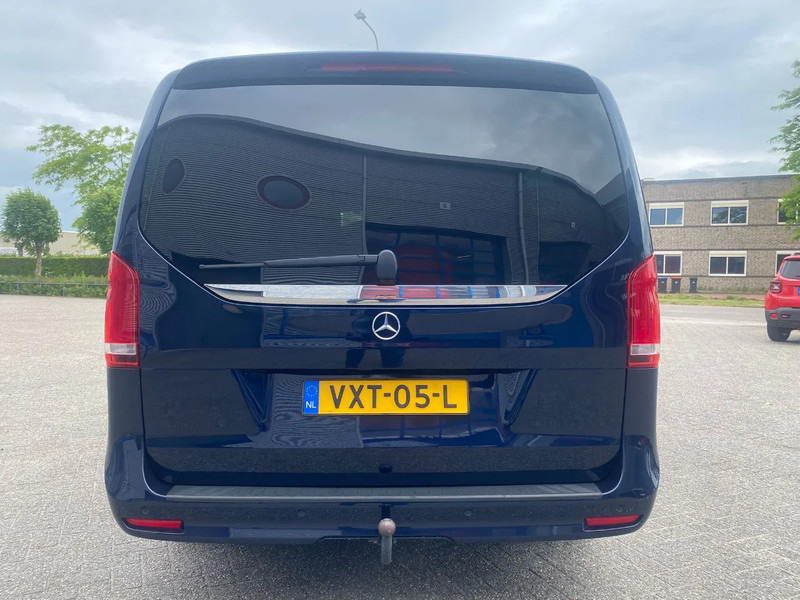Mercedes-Benz V-Klasse 250 / XXL / AMG / FULL OPTION / LEATHER / PARK+SEATHEAT / BURMESTER / TUV:04-05-2026 / 360 CAMERA / 2023 - Coche: foto 4 Mercedes-Benz V-Klasse 250 / XXL / AMG / FULL OPTION / LEATHER / PARK+SEATHEAT / BURMESTER / TUV:04-05-2026 / 360 CAMERA / 2023 - Coche: foto 4