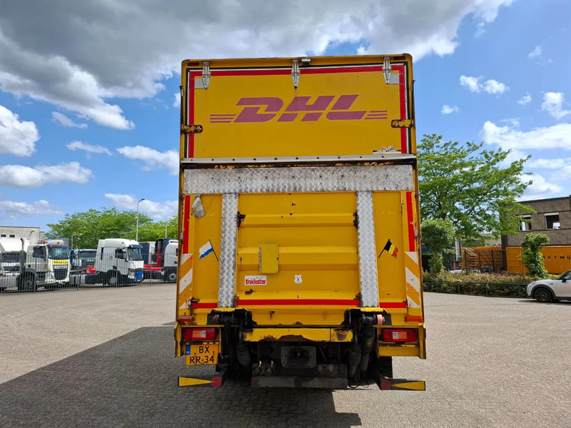 Volvo FH13-420 / NL TRUCK / TUV:29-07-2025 / PLATFORM 2000KG / AIRCO / FRIDGE / AUTOMATIC / EURO-5 / 2010 - Camión caja cerrada: foto 5 Volvo FH13-420 / NL TRUCK / TUV:29-07-2025 / PLATFORM 2000KG / AIRCO / FRIDGE / AUTOMATIC / EURO-5 / 2010 - Camión caja cerrada: foto 5